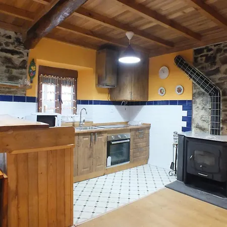 Rurales Casa Llucas דירה San Julian (Asturias)